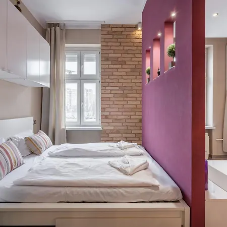 Pink Secrets Budapeste